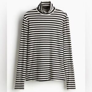NWT H&M Black and White Striped Turtleneck